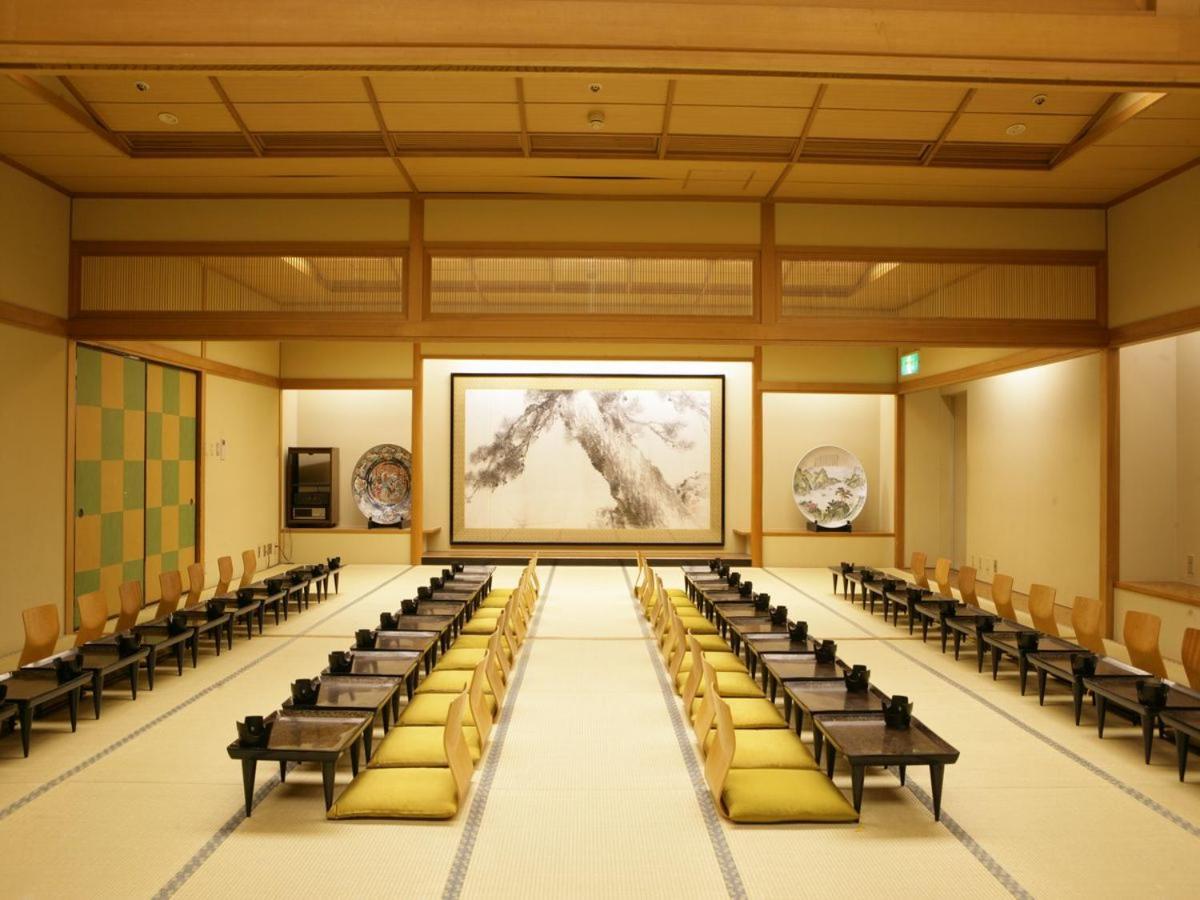 Akiu Resort Hotel Crescent Sendai Exterior foto